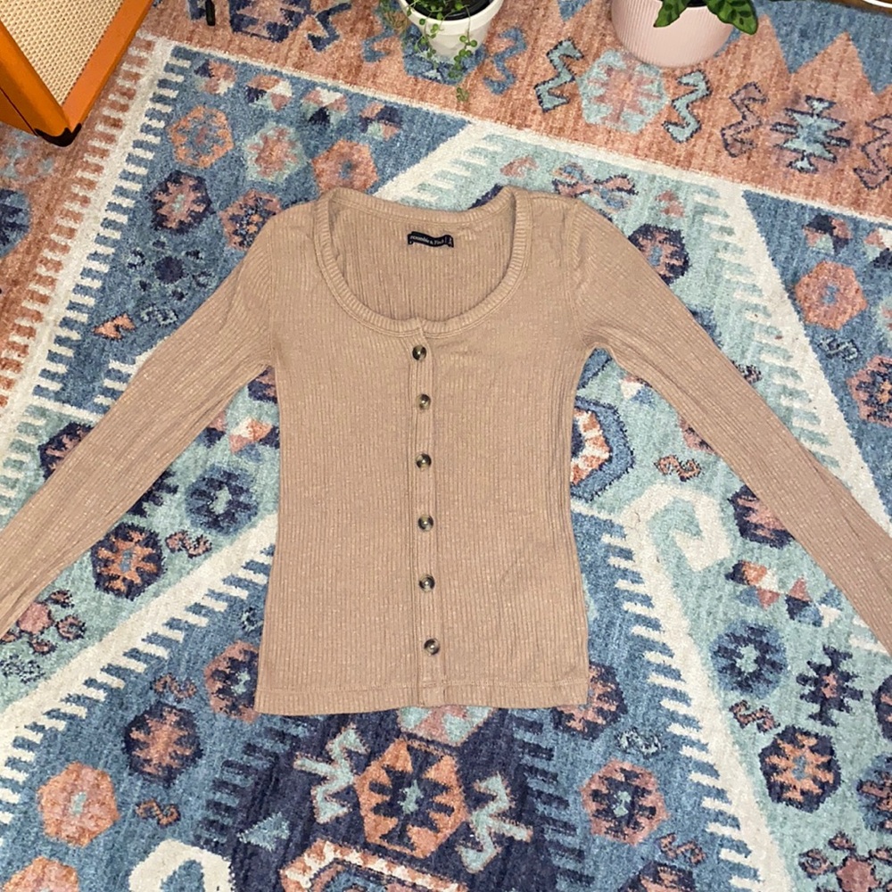 Abercrombie and Fitch Fitted Ribbed Longsleeve
